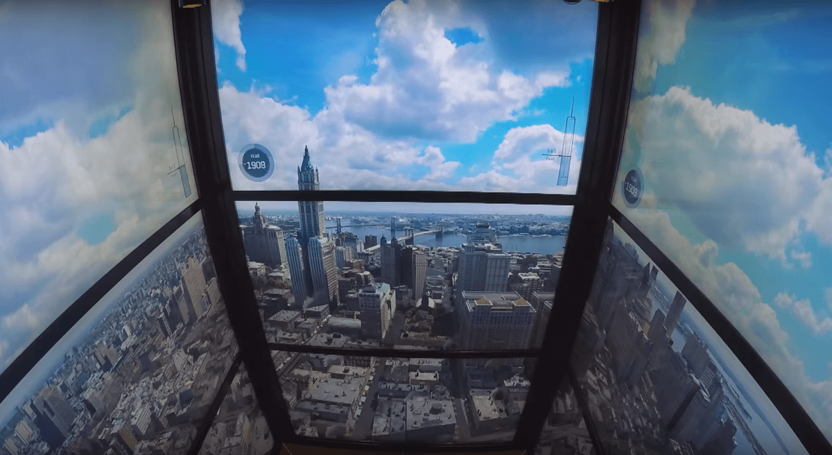 Faça um passeio pela história até o One World Observatory.