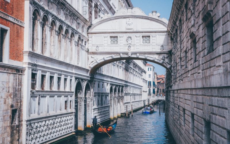 Le passé : le « Pont des Soupirs » de Venise a été bâti à la Renaissance.